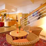 Sonne Hotel